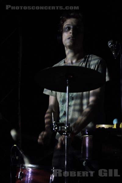 CAANDIDES - 2011-08-25 - PARIS - Point Ephemere - 